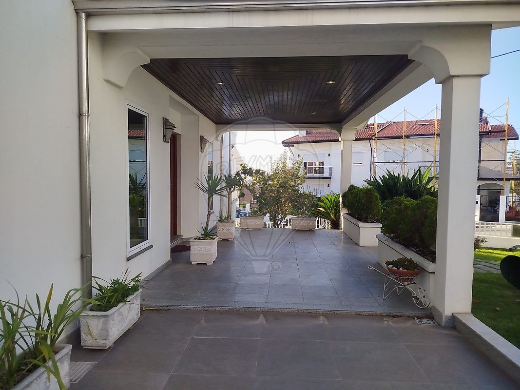 Moradia T3 em Pedroso e Seixezelo, €495.000