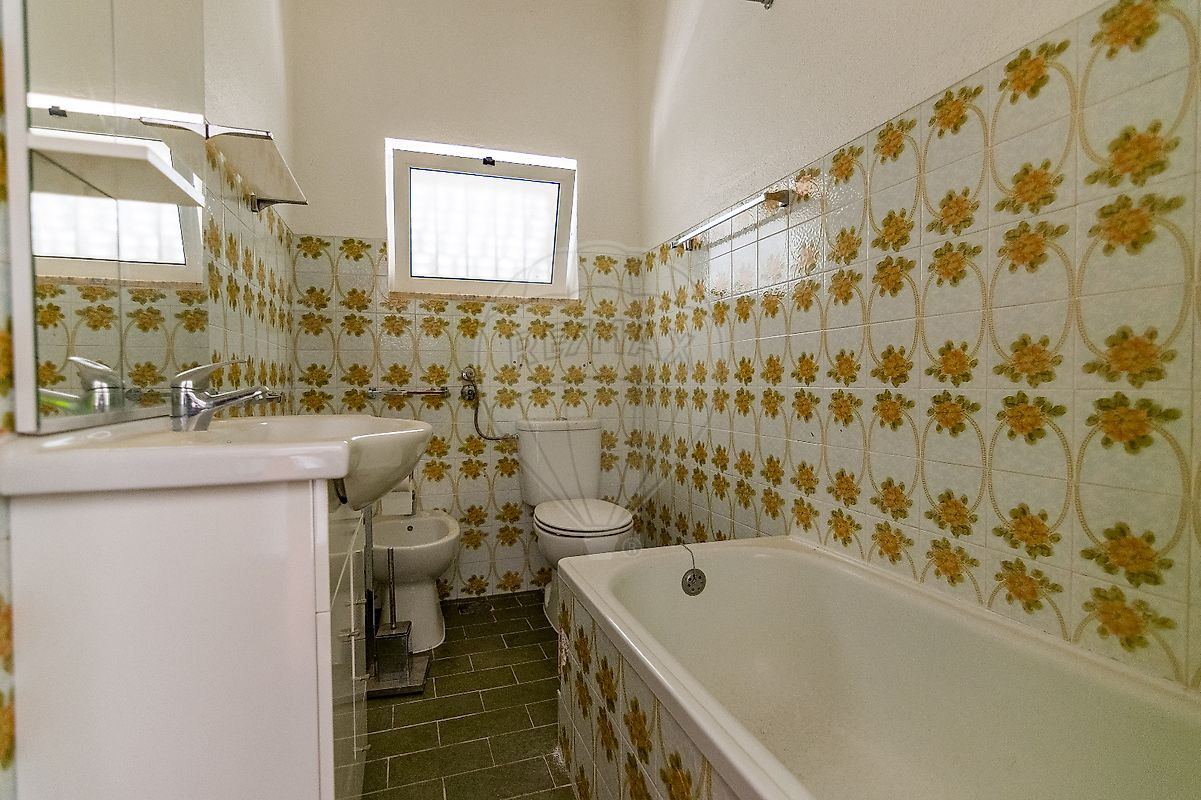 listing 124351025-259 picture-0
