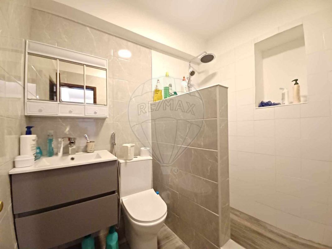 listing 124351025-265 picture-0