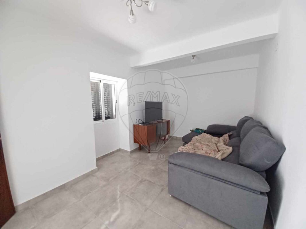 listing 124351025-265 picture-0