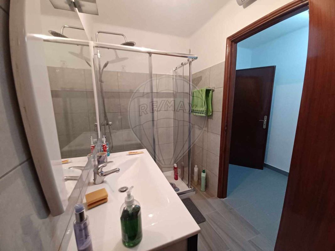 listing 124351025-265 picture-0
