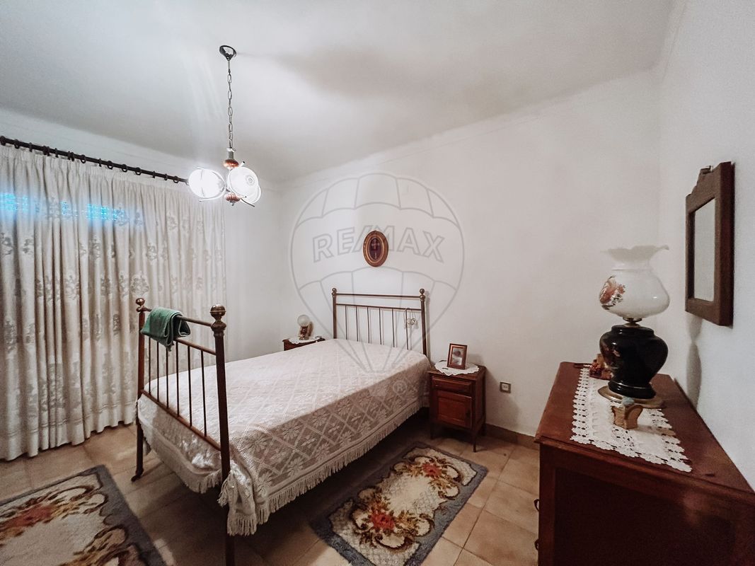 listing 124351039-15 picture-0