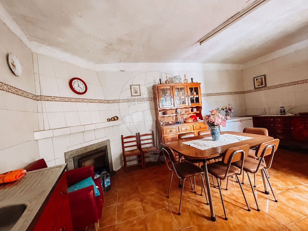 listing 124351039-15 picture-0