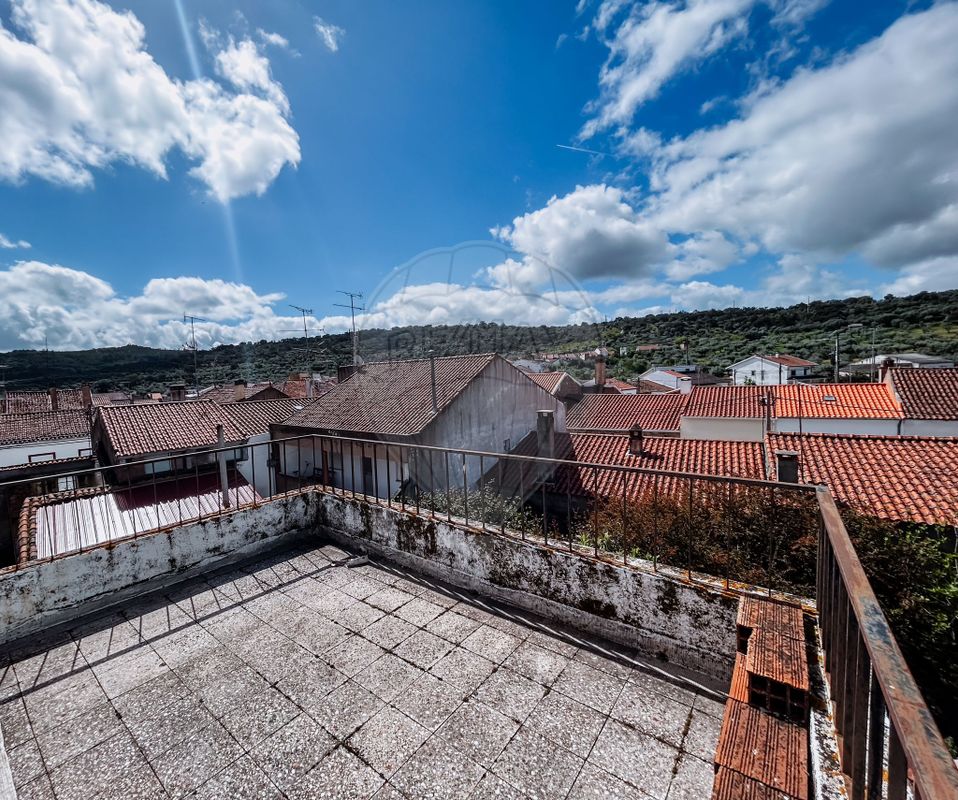 listing 124351039-15 picture-0