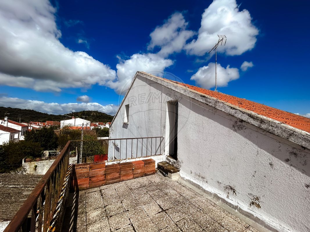 listing 124351039-15 picture-0