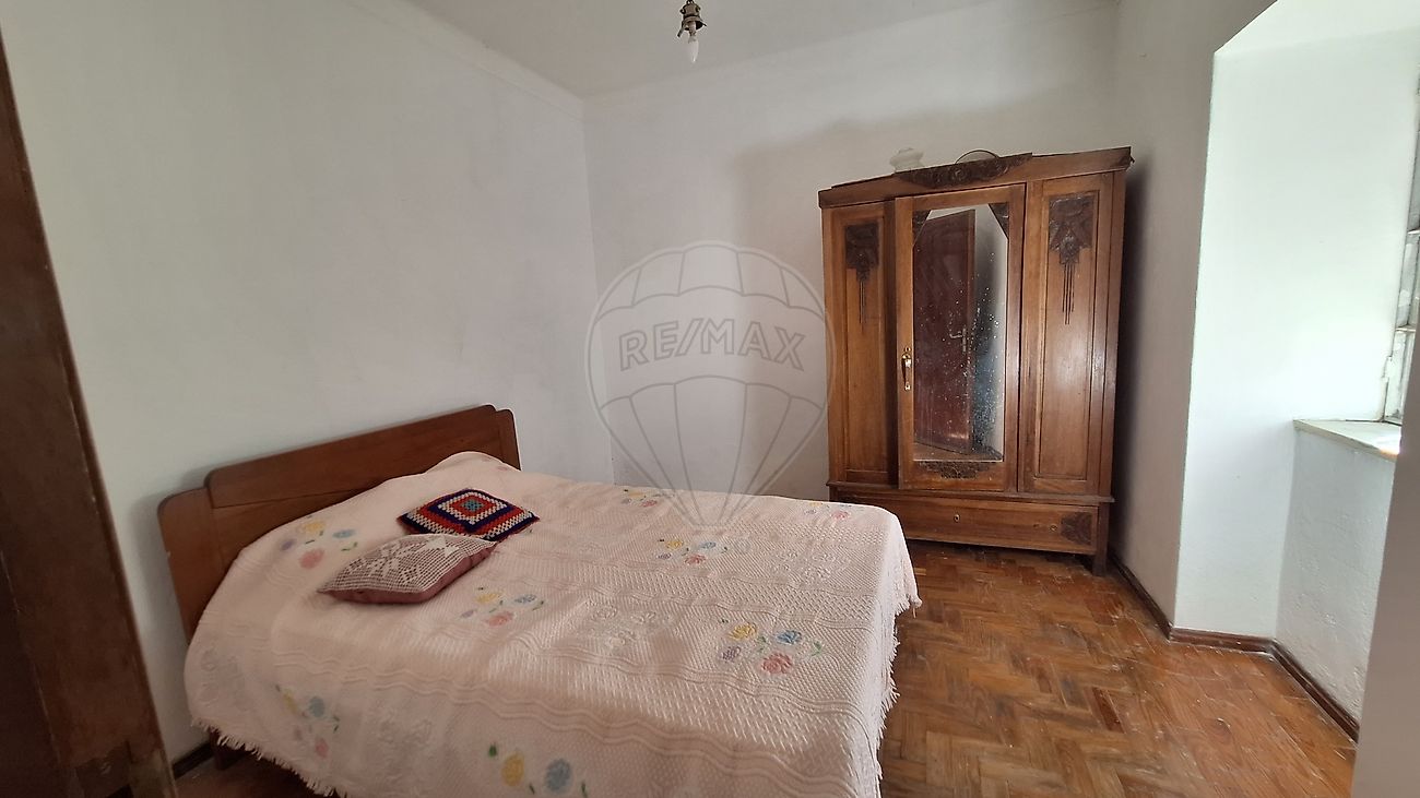 Moradia T4 à venda em Castelo Branco