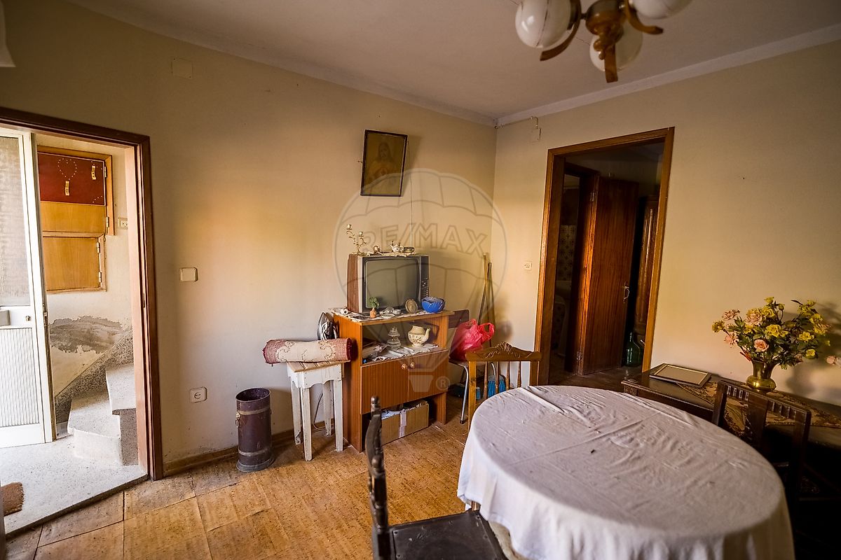 Moradia T2 para venda