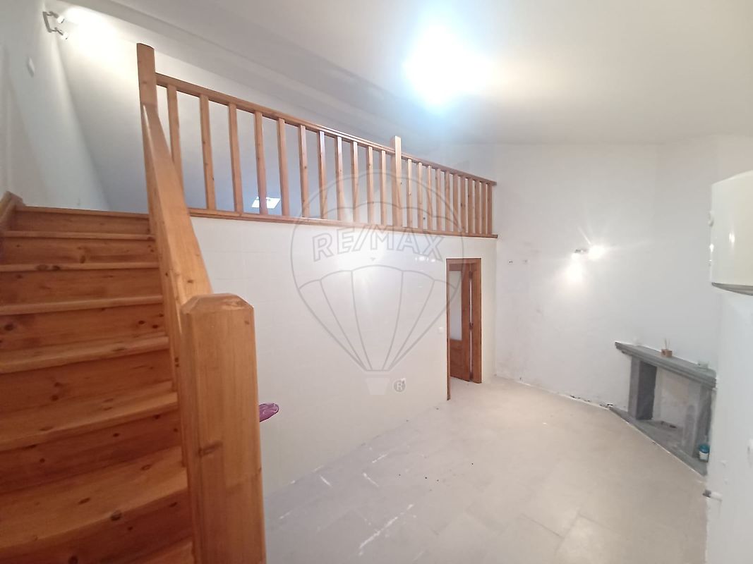 Moradia T2 para venda