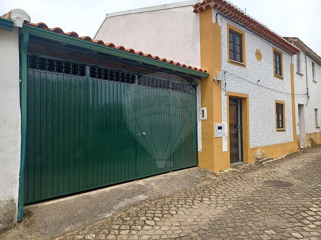Apartamento T4 à venda em Vila Velha de Ródão