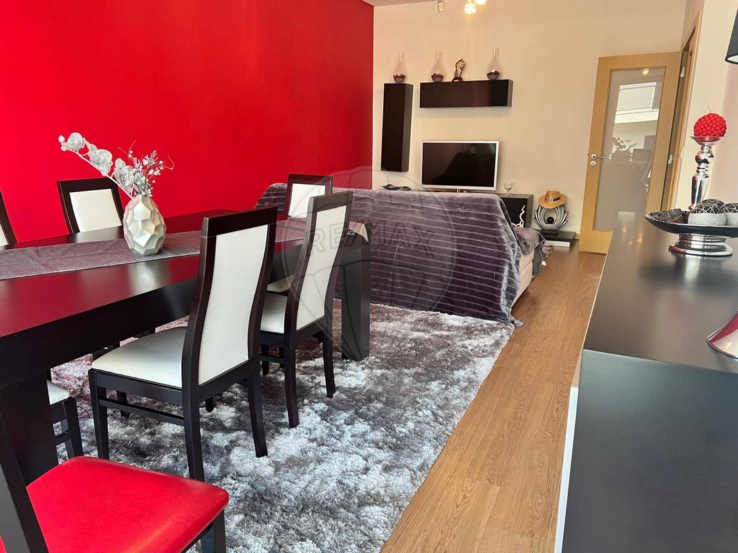 listing 124371059-212 picture-0
