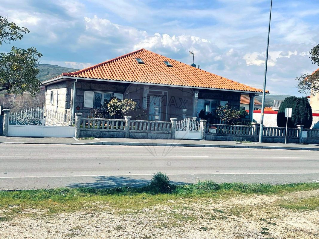 Moradia T3 para venda