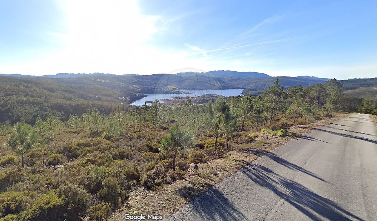 Terreno - Venda Nova e Pondras, Montalegre, Vila Real