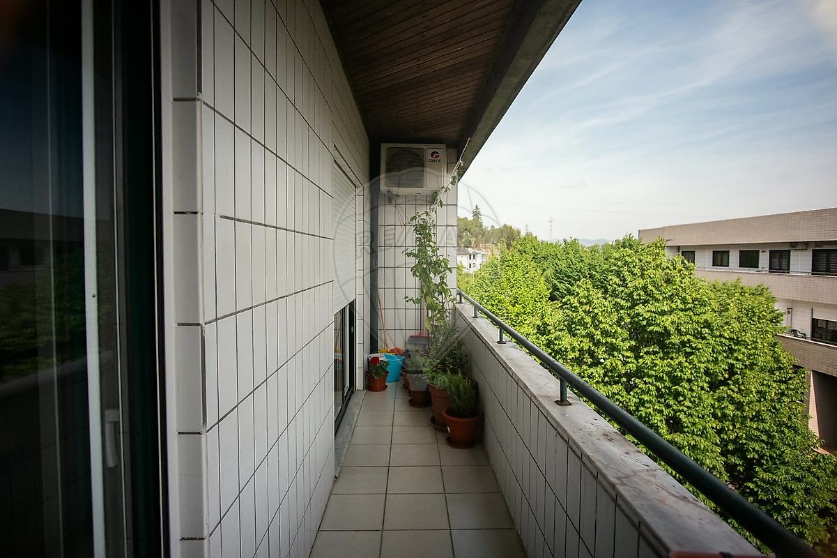 Apartamento T2 à venda em Selho (São Jorge), Guimarães — foto 8