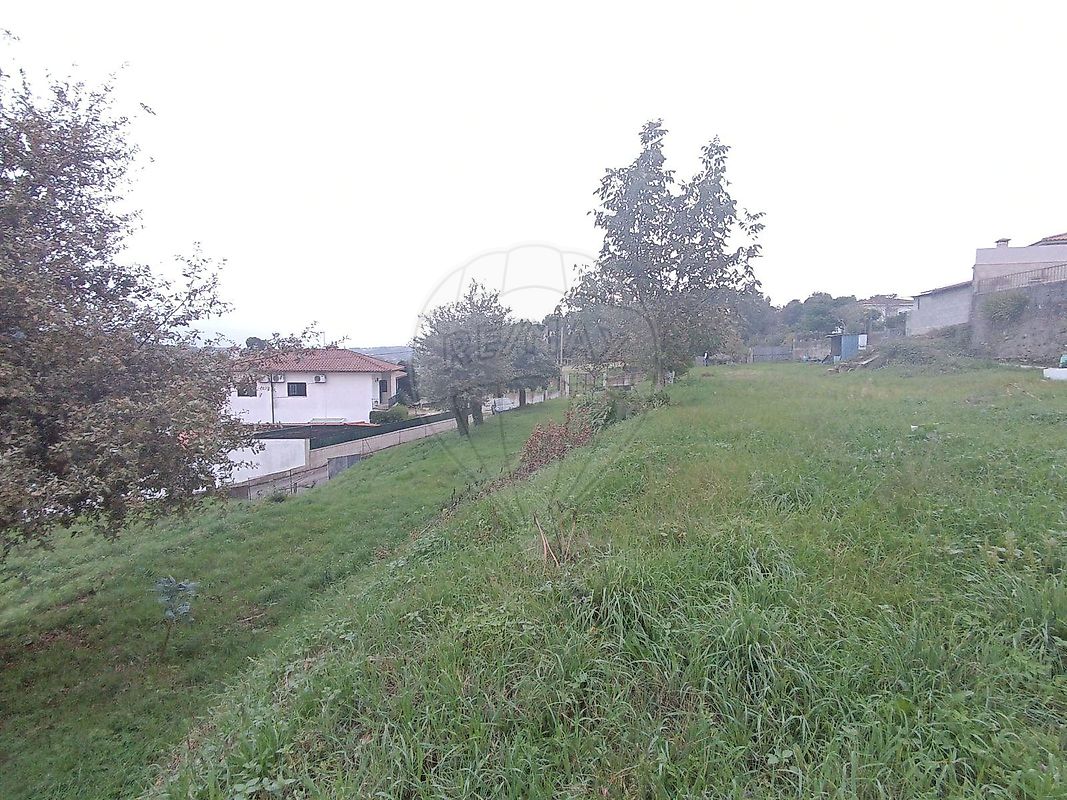 Terreno - Nine, Vila Nova de Famalicão, Braga