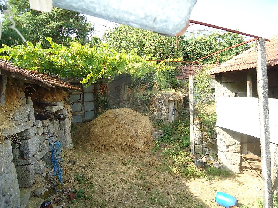 Moradia T5 à venda em Estorãos, Fafe — foto 9