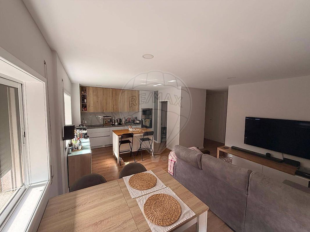 Apartamento T3 - Sande São Lourenço e Balazar, Guimarães, Braga