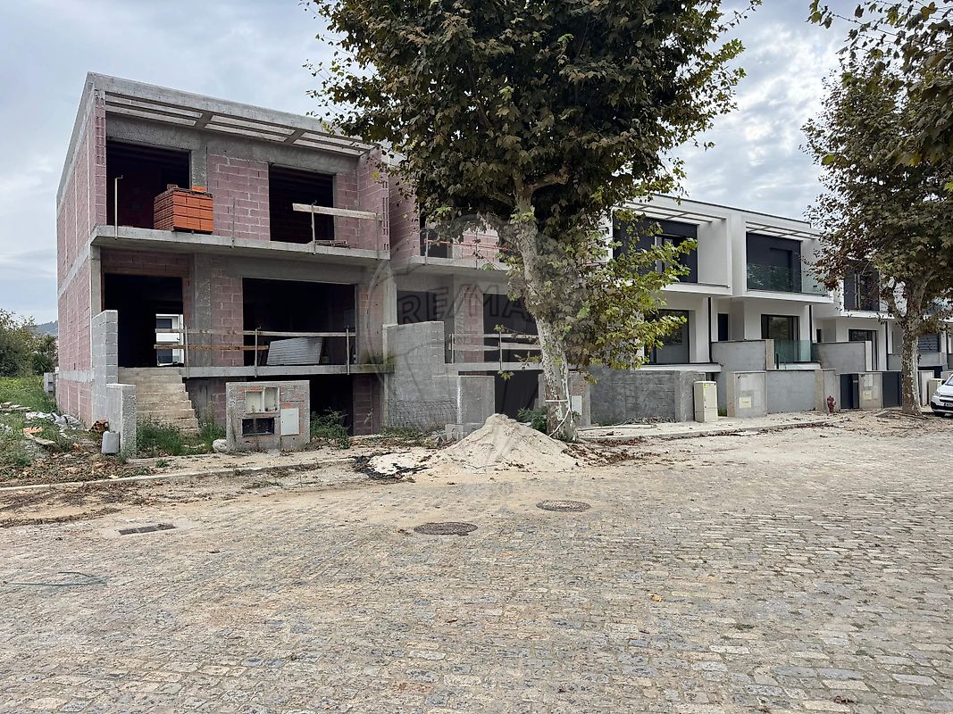 Apartamento T3 à venda em Braga