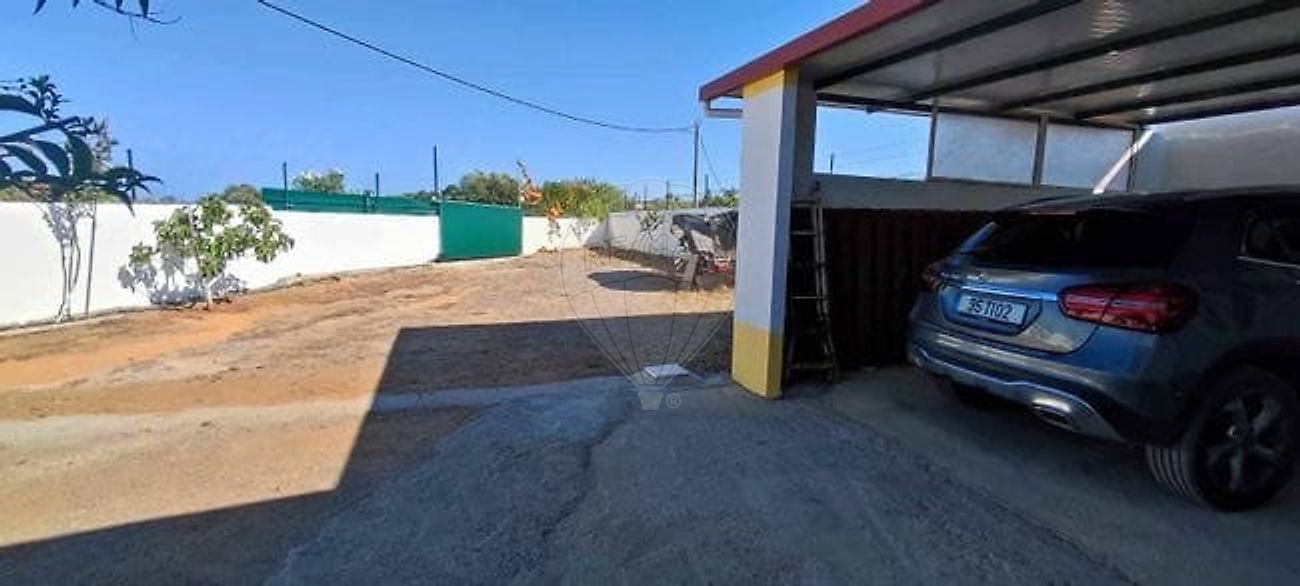 listing 124401127-44 picture-0