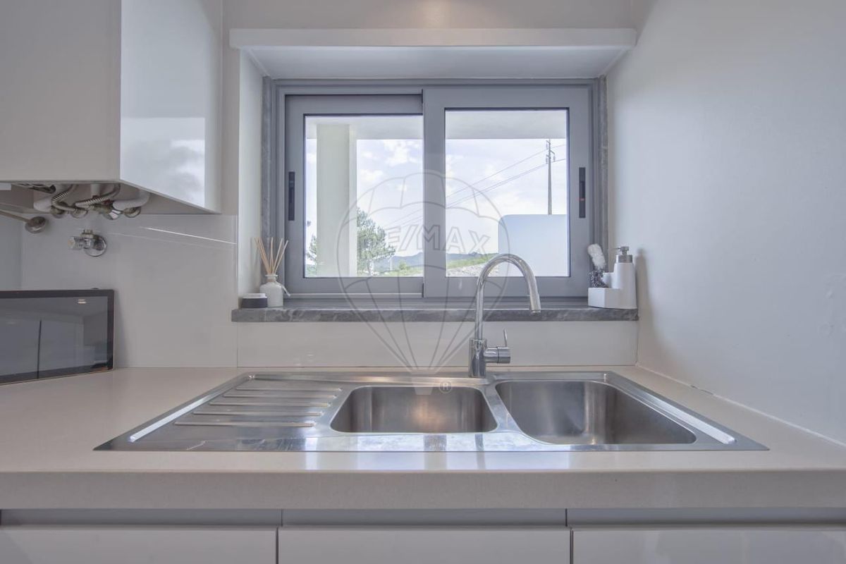 listing 124401136-23 picture-0