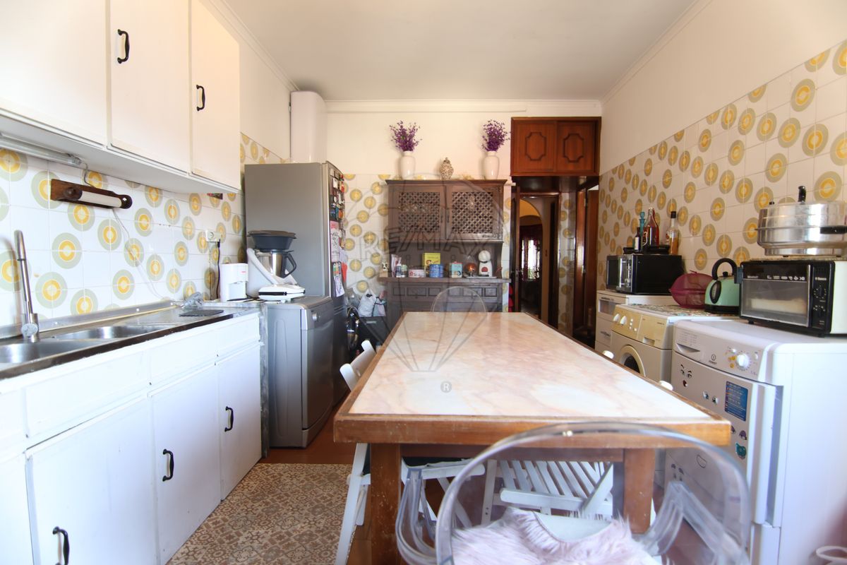 listing 124401208-41 picture-0