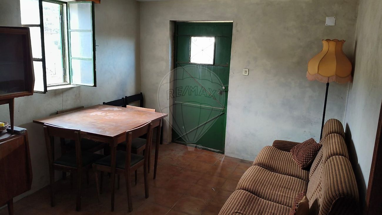 Moradia T2 à venda em Celorico (São Pedro e Santa Maria) e Vila Boa do Mondego, Celorico da Beira — foto 6