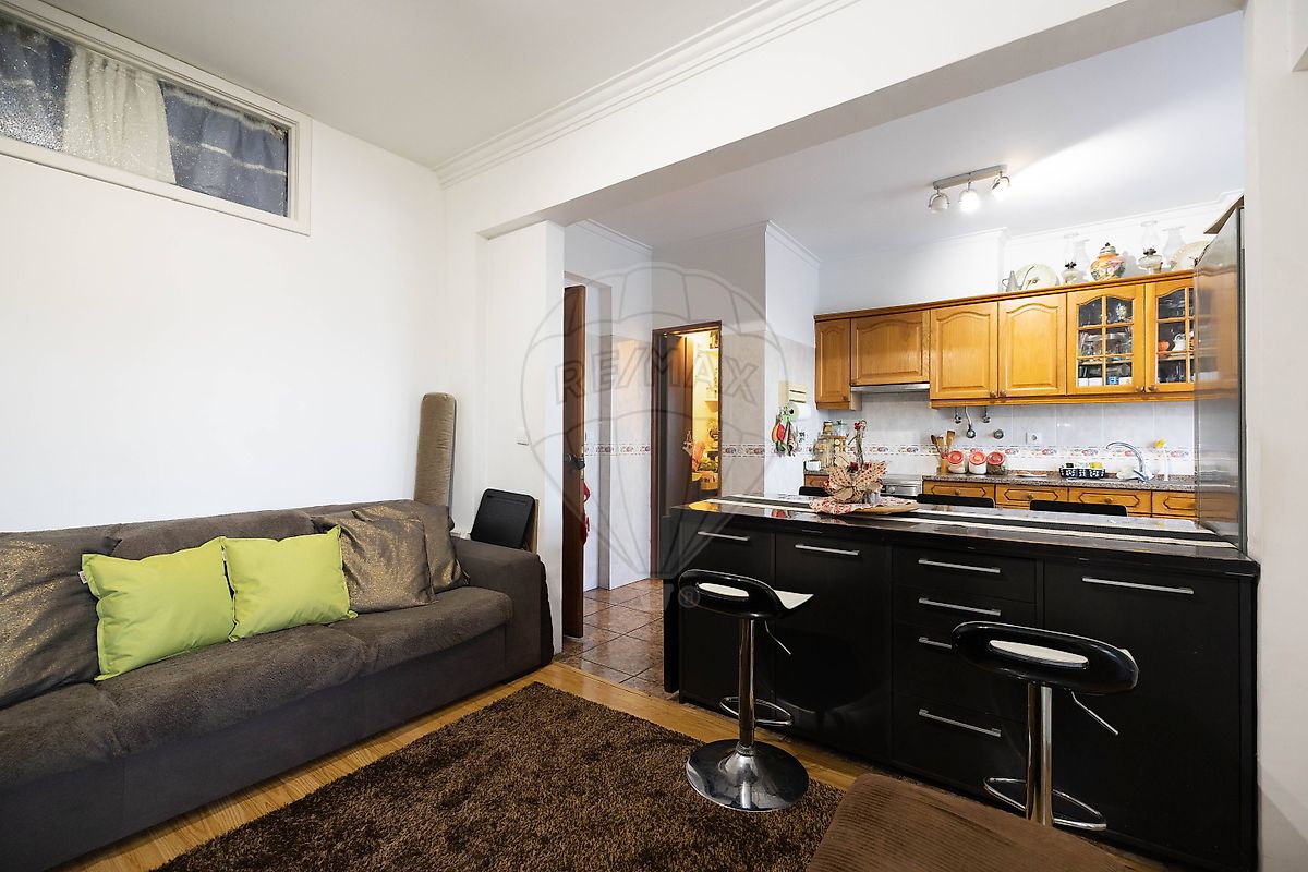 Apartamento T3 à venda em Odivelas