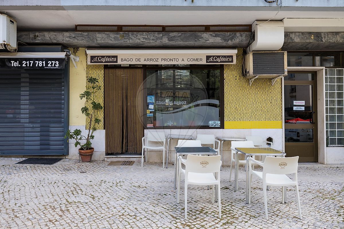 Trespasse - São Domingos de Benfica, Lisboa, Lisboa