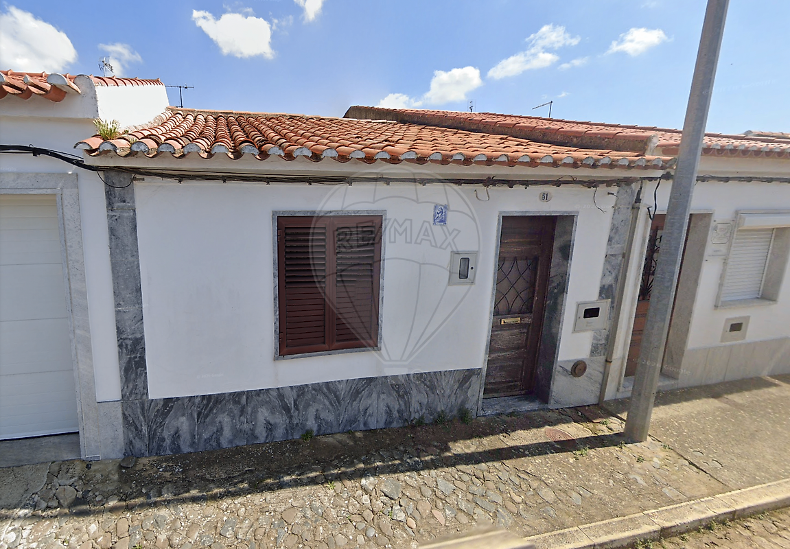 Moradia - Salvada e Quintos, Beja, Beja