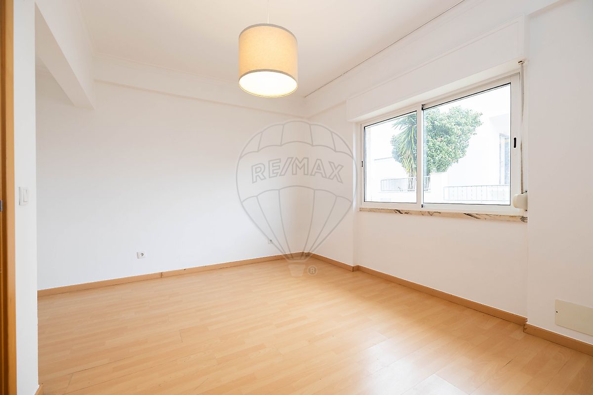 Apartamento T2 à venda em Odivelas