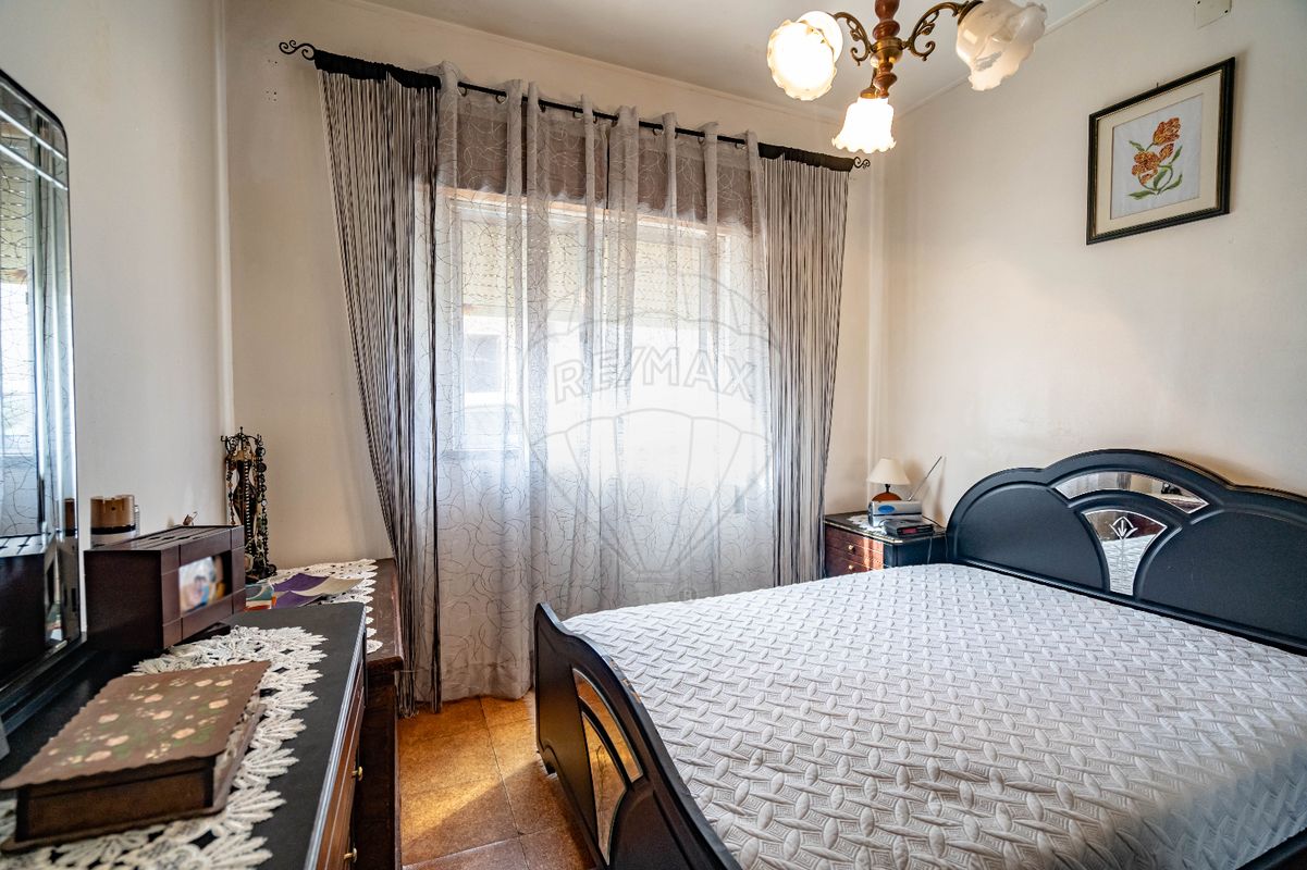 listing 124411070-53 picture-0