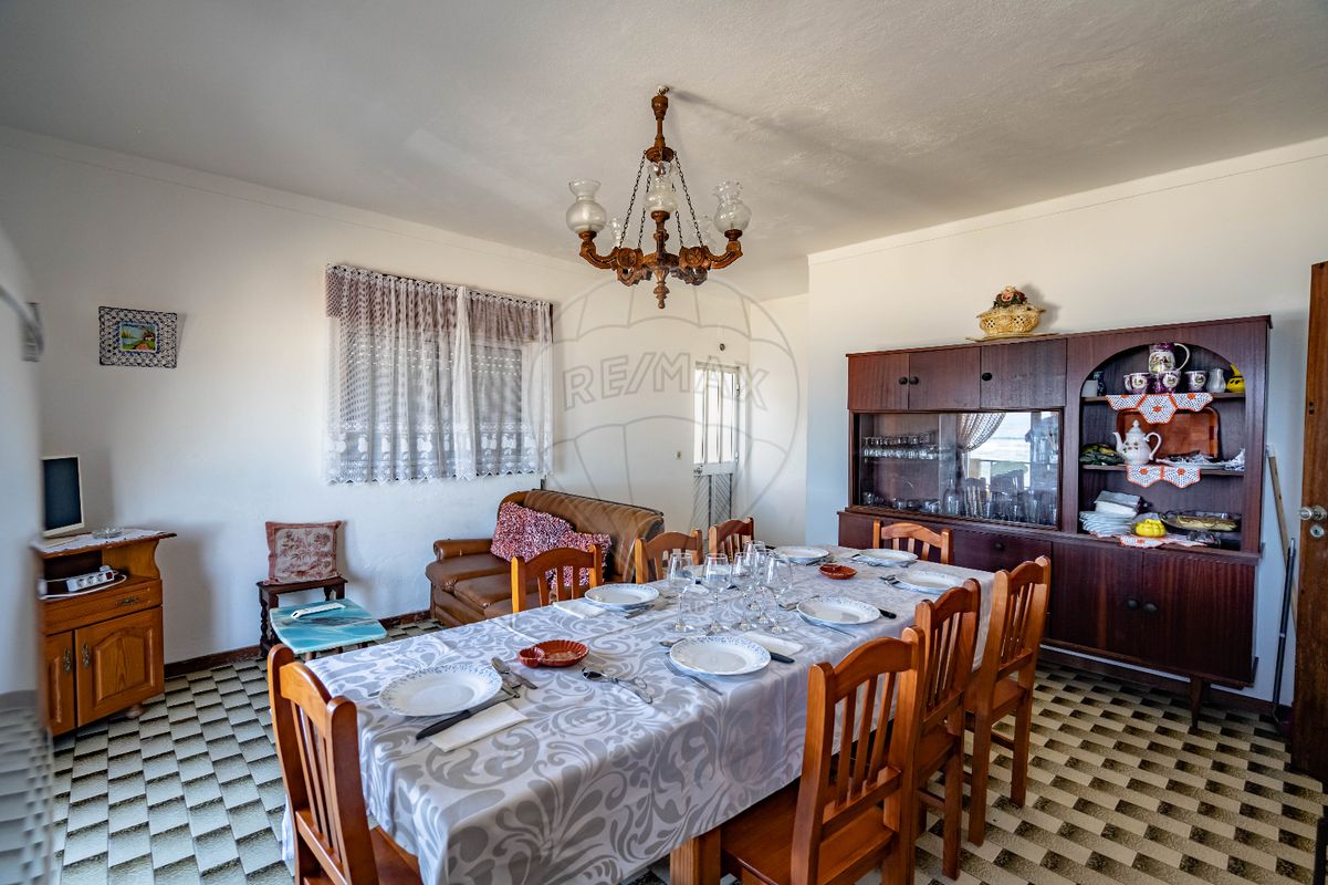 listing 124411070-53 picture-0