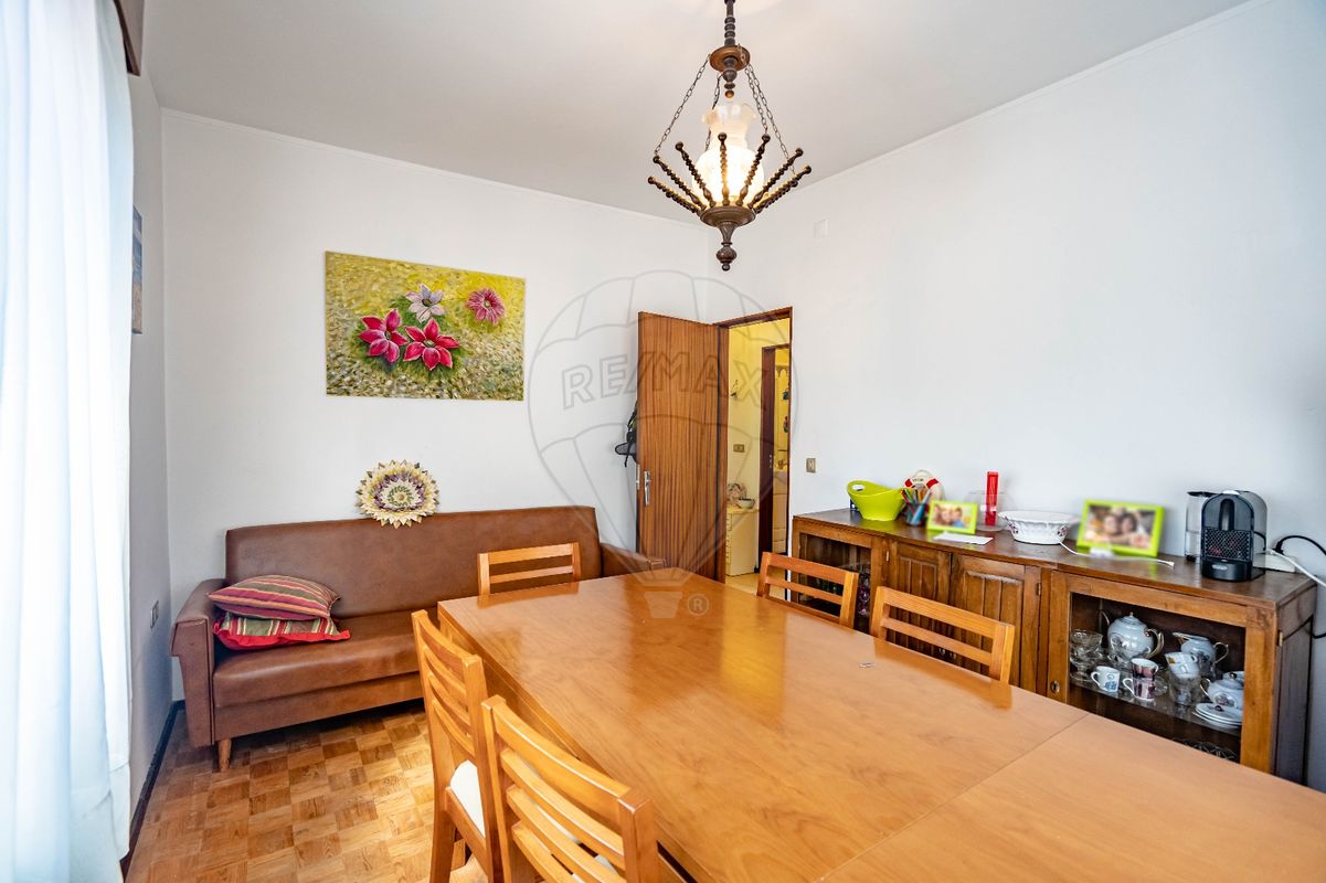 listing 124411070-53 picture-0
