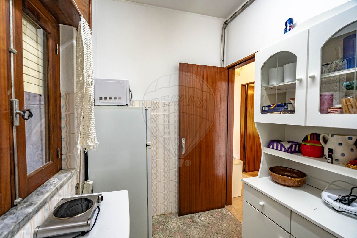 listing 124411070-53 picture-0