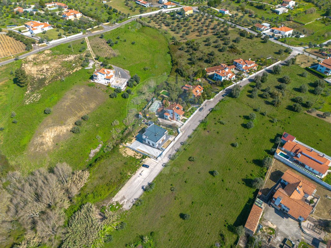 listing 124431024-49 picture-0