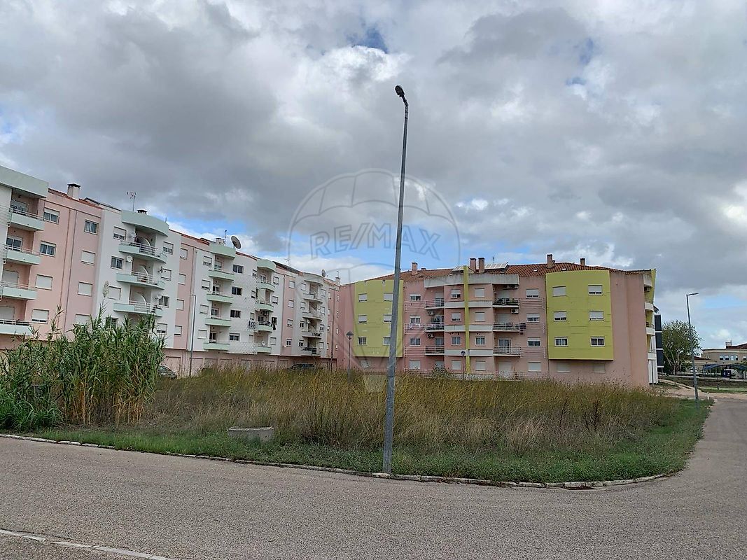 Land for sale in Tomar, Portugal — €100,000