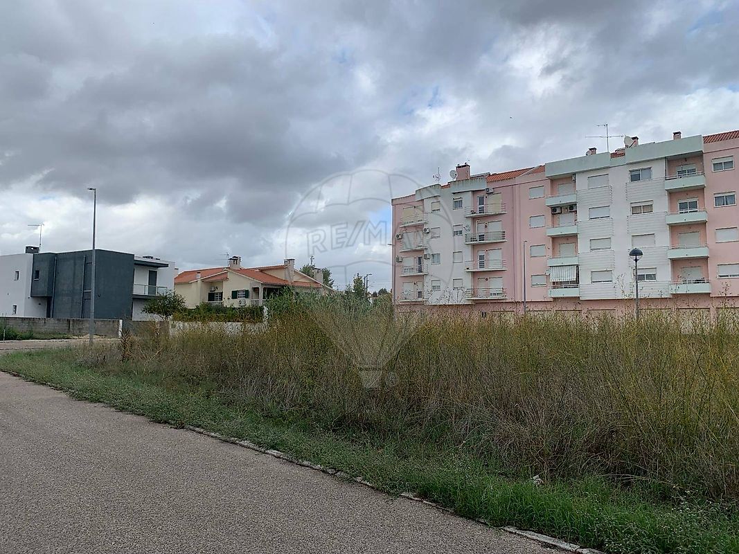 Land for sale in Tomar, Portugal — €120,000