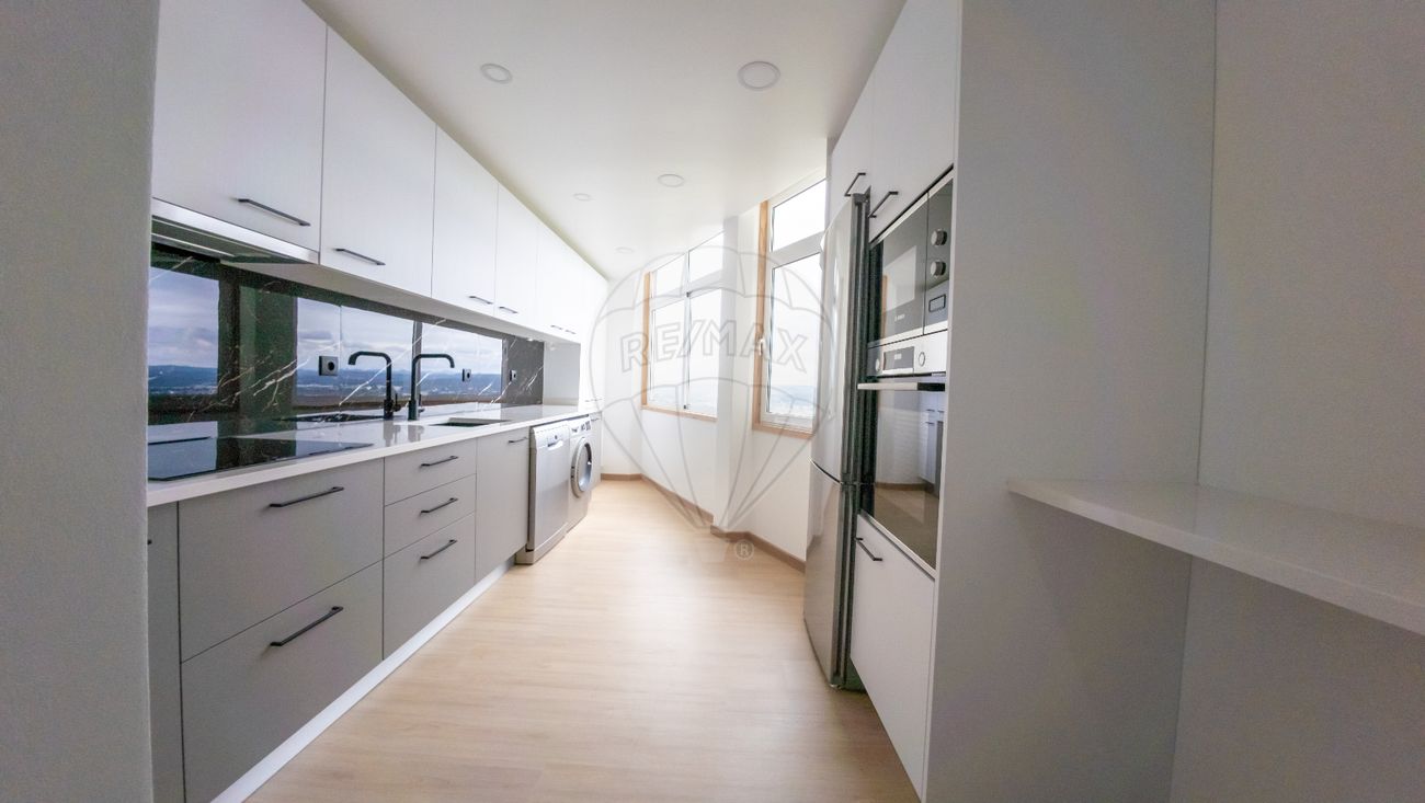 listing 124431022-262 picture-0