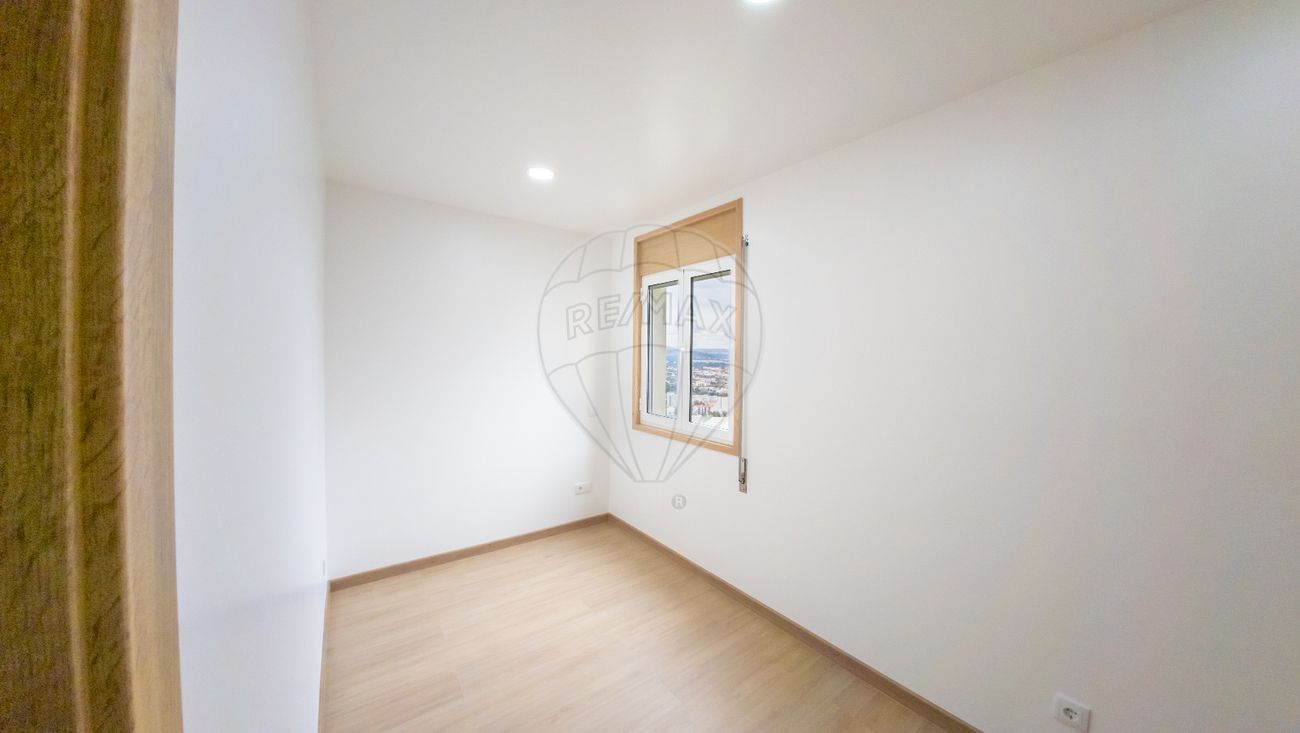 listing 124431022-262 picture-0