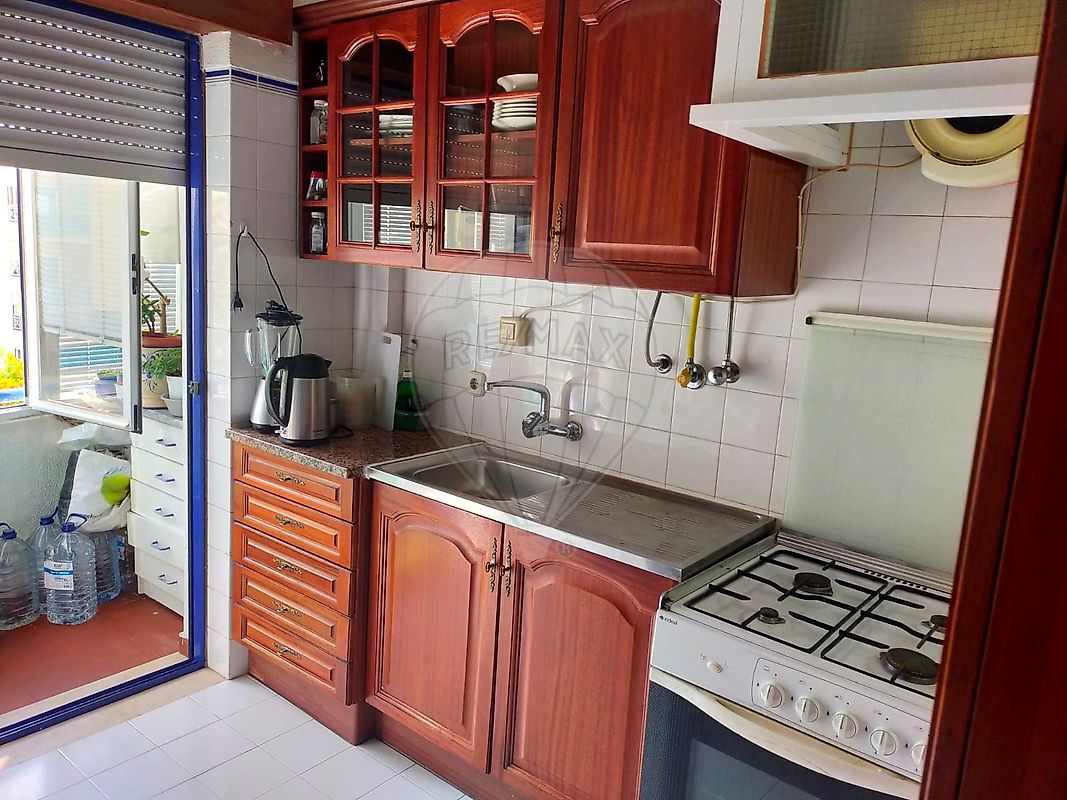 listing 124431026-88 picture-0