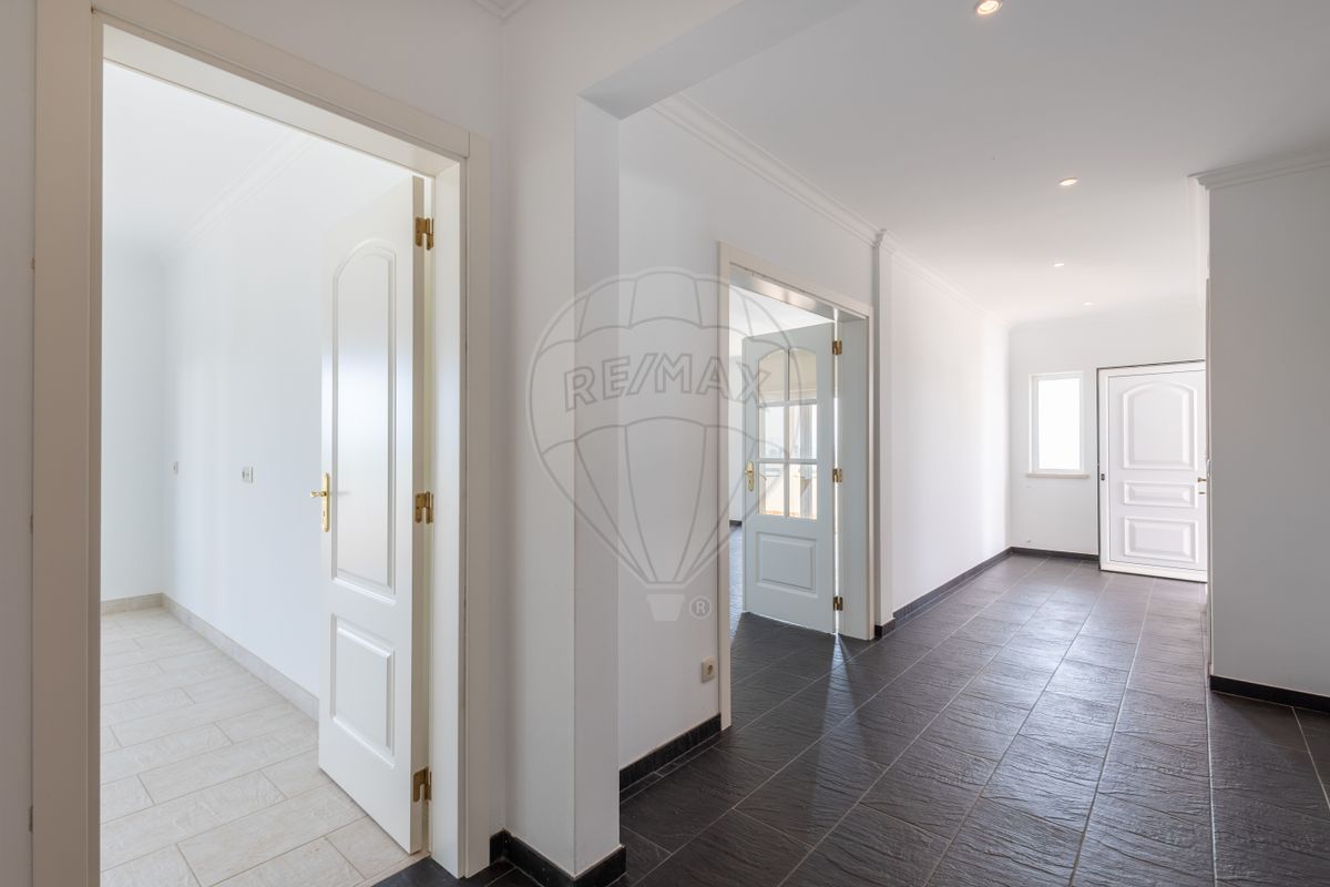 listing 124431068-8 picture-0