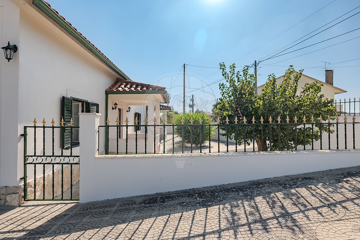 Moradia T2 para venda