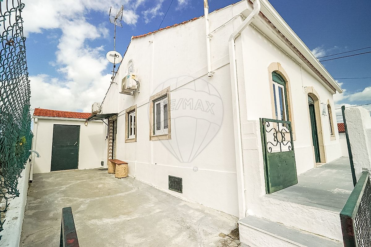 Moradia - Além da Ribeira e Pedreira, Tomar, Santarém