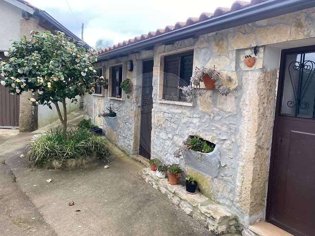 Moradia T3 à venda em Alvaiázere