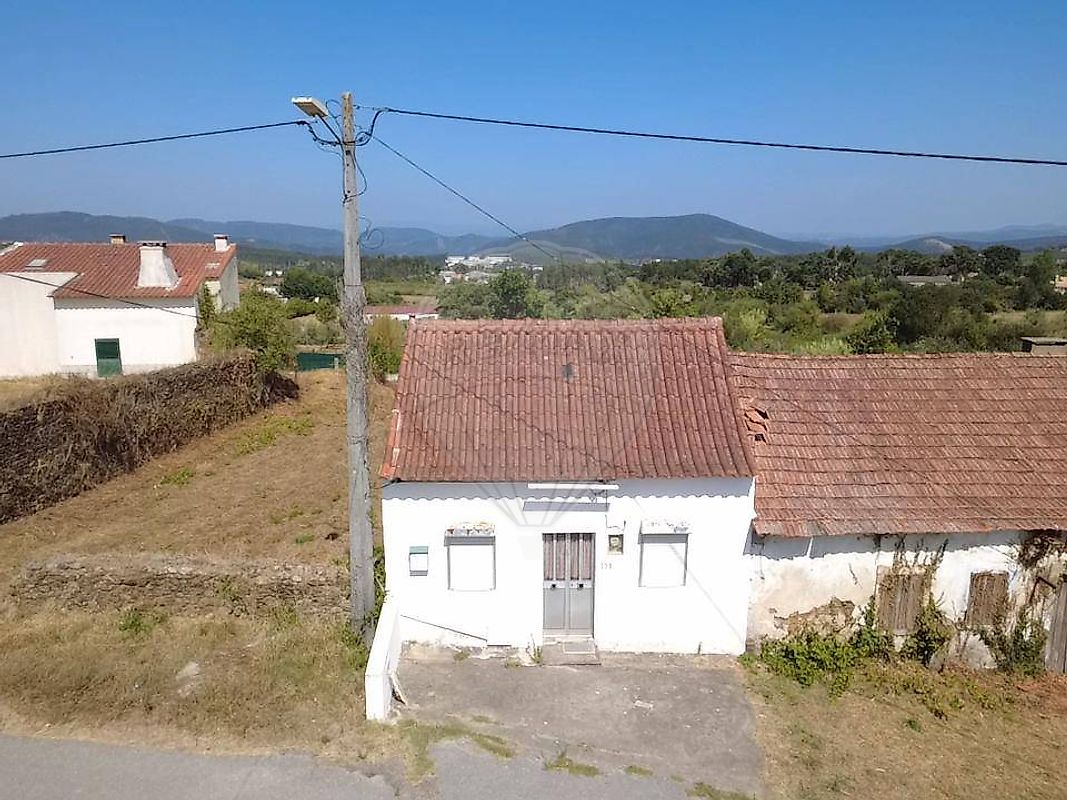 Moradia T2 à venda em Nossa Senhora do Pranto, Ferreira do Zêzere — foto 5