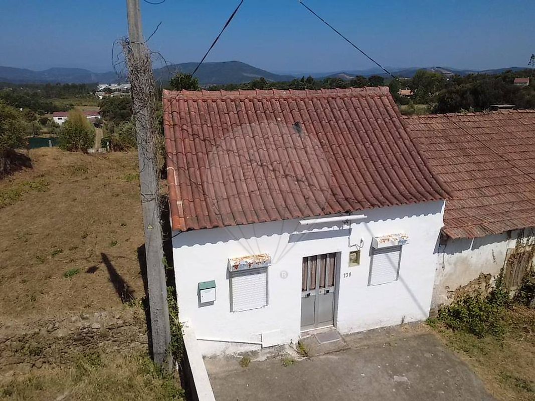 Moradia T2 à venda em Nossa Senhora do Pranto, Ferreira do Zêzere — foto 2