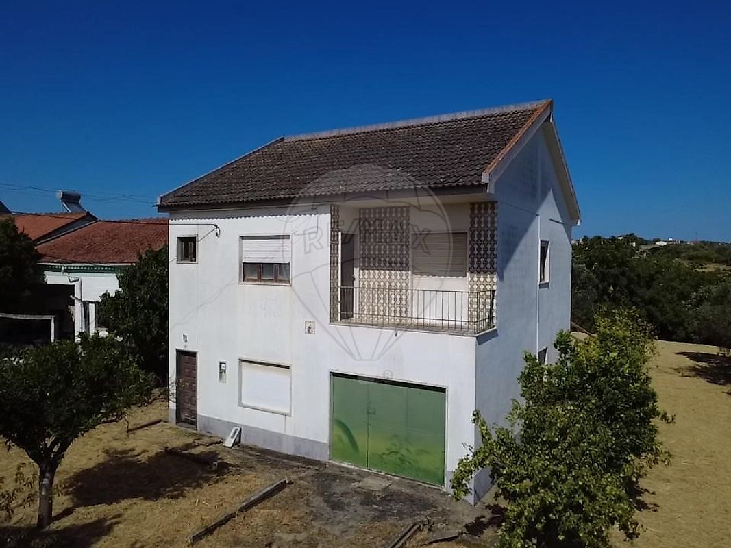 Moradia - Tomar (São João Baptista) e Santa Maria dos Olivais, Tomar, Santarém