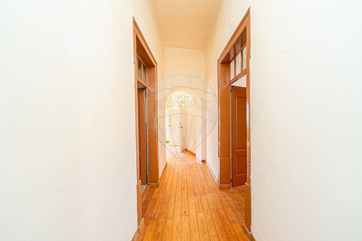 listing 124471127-23 picture-0