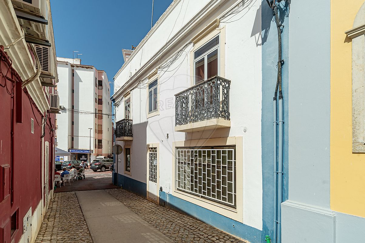 listing 124471127-23 picture-0