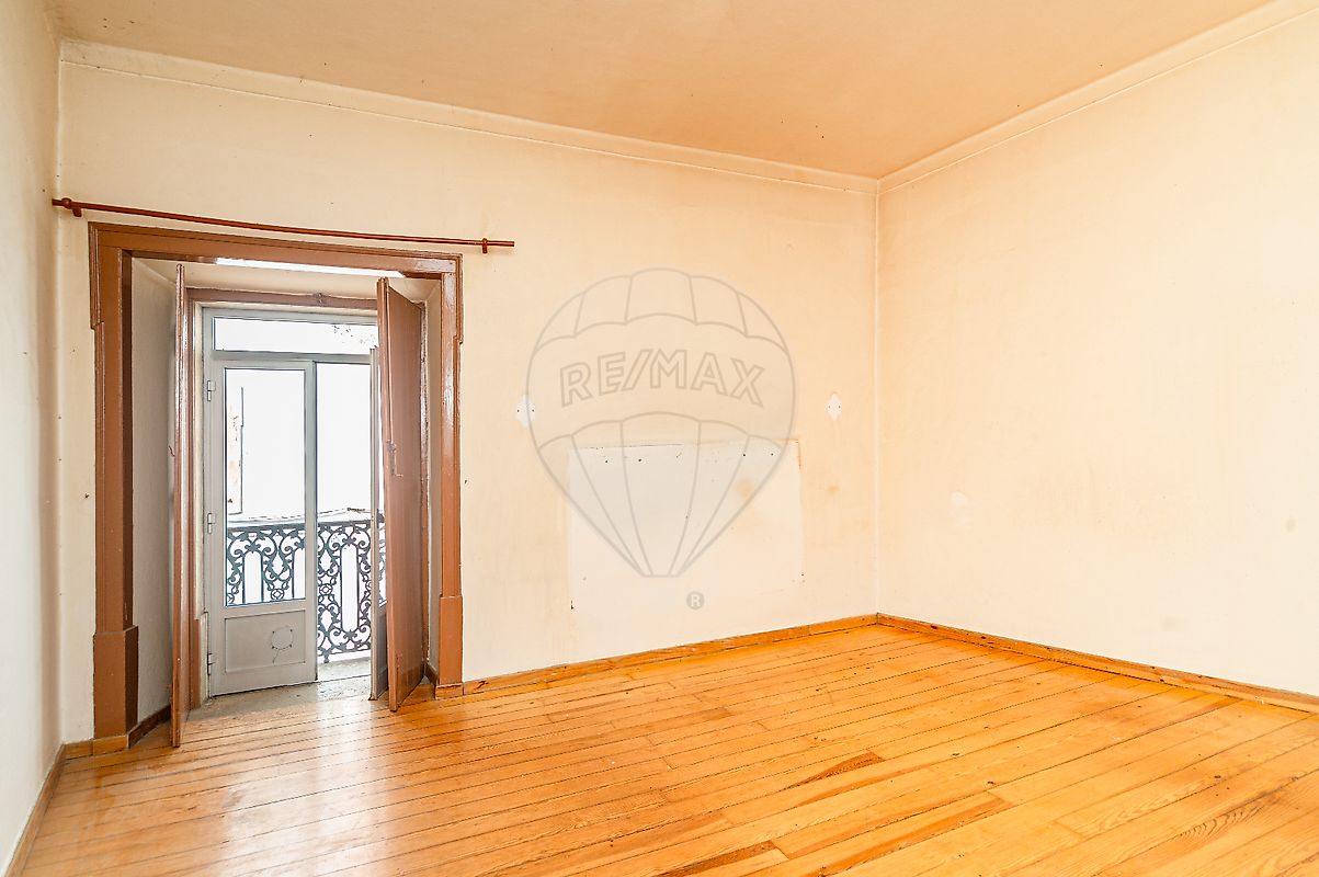 listing 124471127-23 picture-0