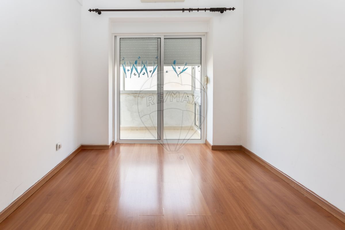 listing 124481088-3 picture-0